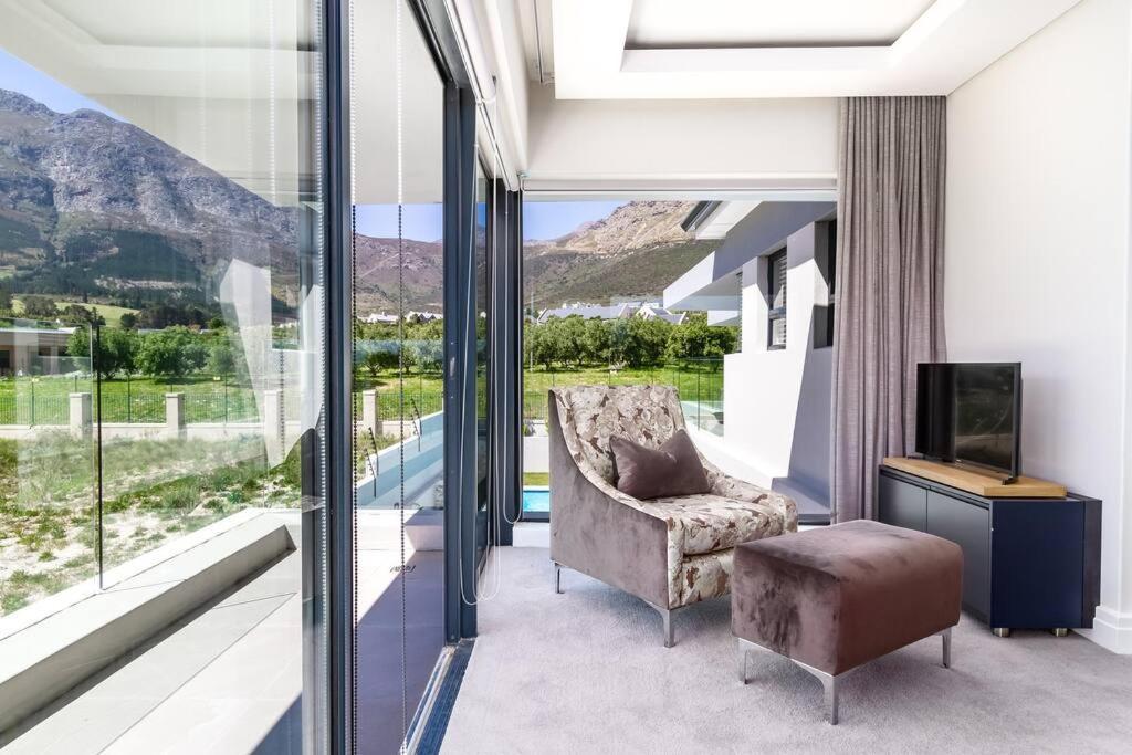 Villa De Luxe Franschhoek Exterior photo